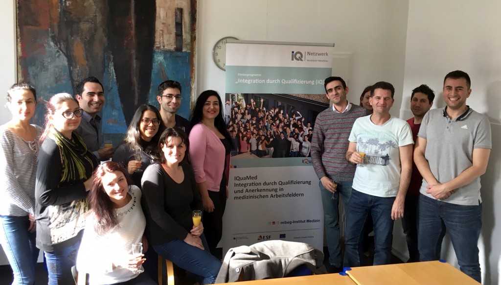 Absolventinnen und Absolventen des Intensivseminars Humanmedizin im mibeg-Institut Medizin