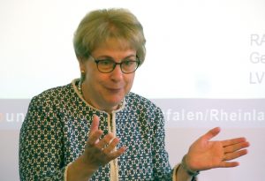 Dr. med. Anne Bunte im mibeg-Institut